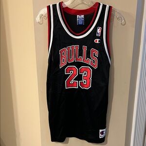 Vintage Bulls Jordan #23 Jersey with Red and White Trim
